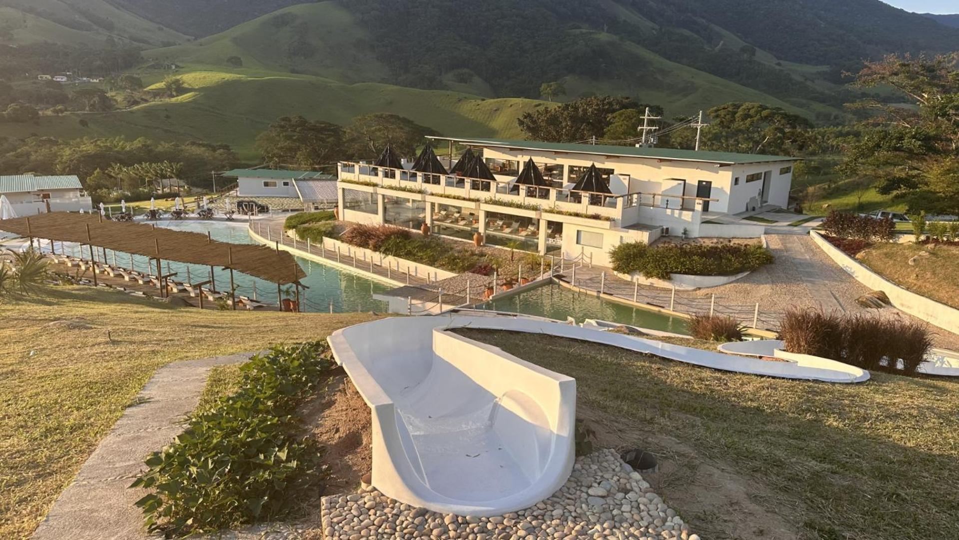 Village Sana Apart Hotel エクステリア 写真