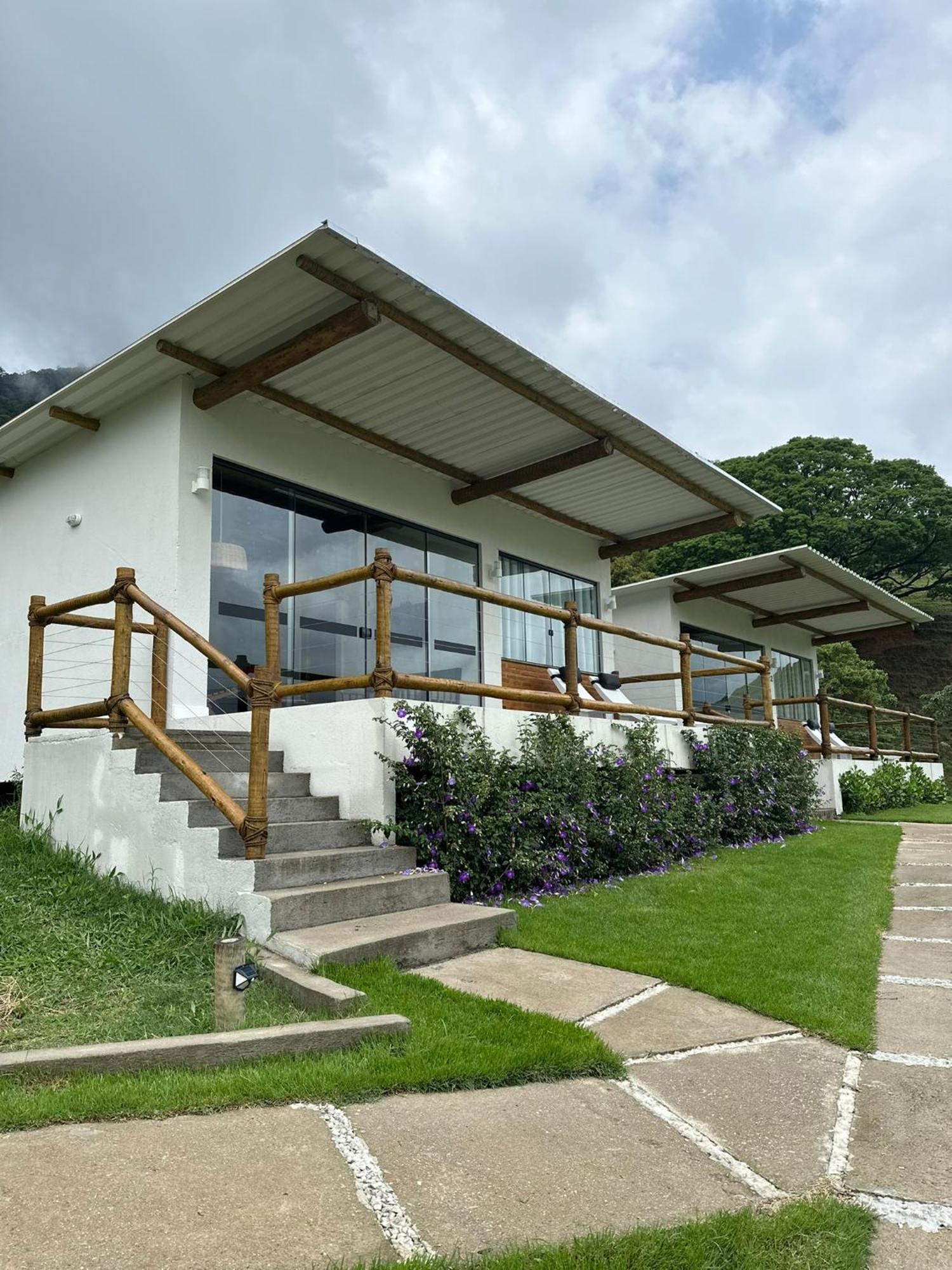 Village Sana Apart Hotel エクステリア 写真
